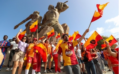 Senegal'deki Galatasaray taraftarlarndan ampiyonluk kutlamas