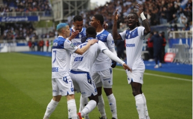 Fransa Ligue 1'e ykselen ilk takm Auxerre