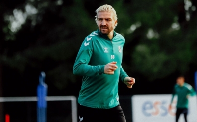 Sakaryaspor'da sahada ve yönetimde belirsizlik hakim