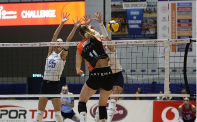 Eczac�ba�� Dynavit deplasmanda set vermeden kazand�!