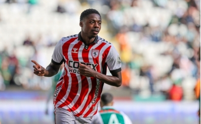 Fenerbah�e'de Tedesco, Musaba transferini istiyor