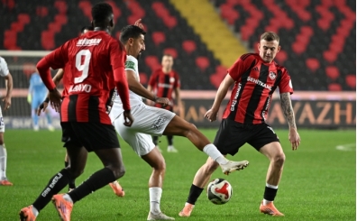 Gaziantep FK'de yabanc� oyuncular �n plana ��kt�