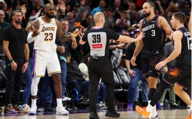 Brooks, LeBron'u 'sosyal medya bağımlısı' olarak nitelendirdi