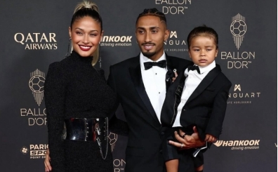 Raphinhan'nın eşinden FIFA'ya yılın ilk 11'i tepkisi!