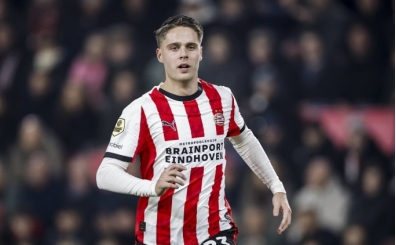 Fenerbah�e, Veerman ile anla�t�!