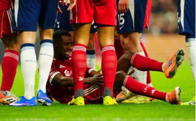 Liverpool'dan Isak'�n sakatl��� i�in a��klama!