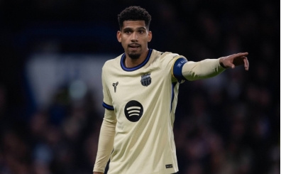 Ronald Araujo, Barcelona ile �al��malara ba�lad�