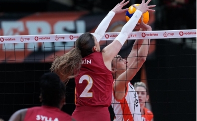 Eczacıbaşı, Galatasaray'a set vermedi!