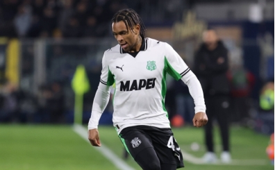 Galatasaray i�in Armand Lauriente iddias�!