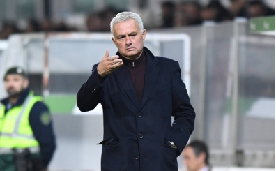 Jose Mourinho, yeni forvet istiyor!