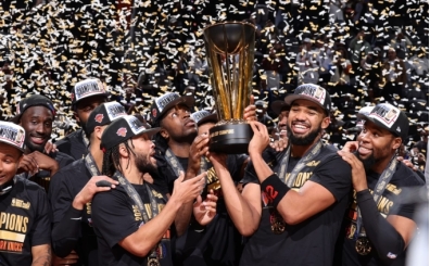 Knicks, Spurs'� ma�lup ederek NBA Cup �ampiyonu oldu!