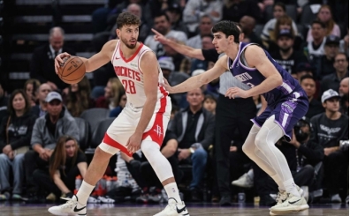 Alperen'in 28 say�s� yetmedi; Kings, Rockets'� 125-124 devirdi