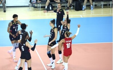 A Milli Kadın Voleybol Takımı, Fransa'yı 3-1 mağlup etti