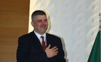 Karşıyaka Spor Kulübünde başkanlığa Yiğit Tusder seçildi