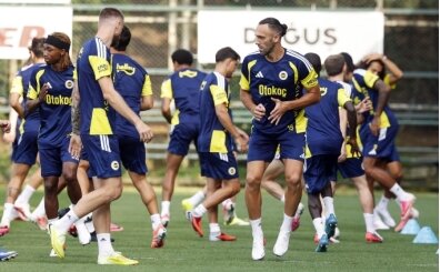 Fenerbah�e'de Vedat Muriqi sevinci