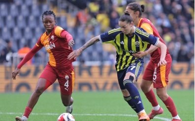 Kad�n futbolunda derbi heyecan�