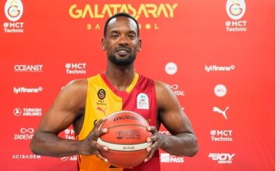 Dyshawn Pierre'den �ampiyonluk mesaj�