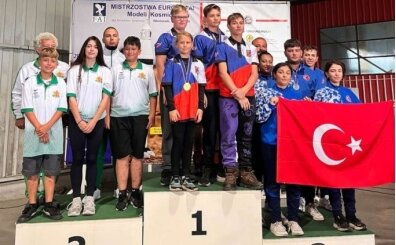 Milli sporculardan Uzay Modelleri Avrupa �ampiyonas�'nda 2'si alt�n 5 madalya