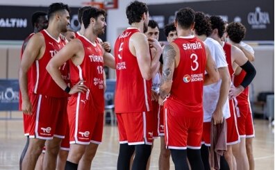 12 Dev Adam'dan Rusya kar��s�nda haz�rl�k galibiyeti