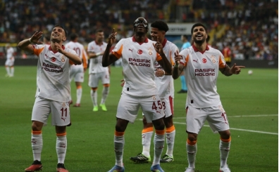 Galatasaray'da Eren Elmal� geri d�nd�!