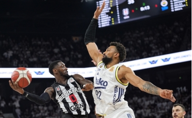 CANLI: Beşiktaş GAİN - Fenerbahçe Beko