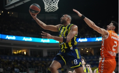 Fenerbah�e Beko'nun konu�u Kosner Baskonia