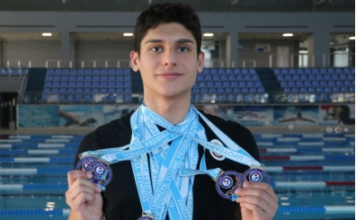 A�abeyine �zenip ba�lad��� y�zmede 138 madalya kazand�