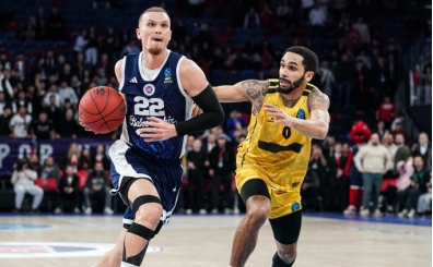 Bah�e�ehir Koleji, son saniye basketiyle Aris'i ma�lup etti