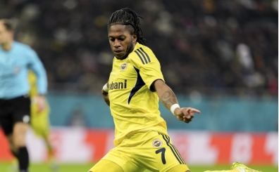 Fenerbah�e'de ayr�l�k i�in her se�enek masada: Fred