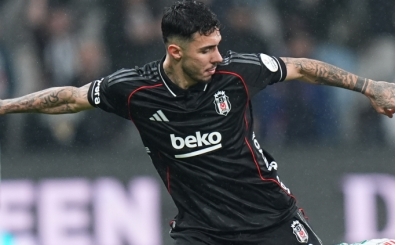 Be�ikta�'ta 3 isim sar� kart s�n�r�nda