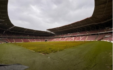 Hatay Stad� yeni sezona haz�rlan�yor