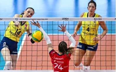 Fenerbah�e Medicana �eyrek finale lider ��kt�