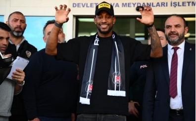 Beşiktaş için İstanbul'da: Amir Murillo