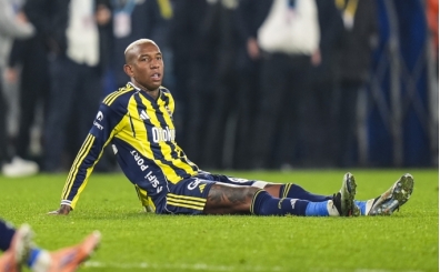 Anderson Talisca, stadyumdan sekerek ayrıldı!