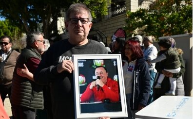 Engin F�rat'�n cenazesi memleketinde topra�a verildi