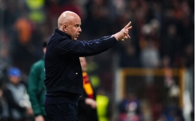 Arne Slot'tan tepkiler için açıklama!