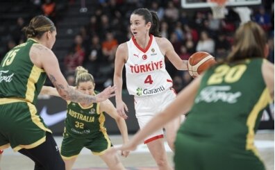 Potanın Perileri, Avustralya'ya mağlup!