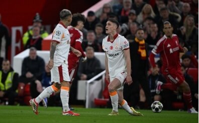 Yazarlardan Galatasaray yorumlar�