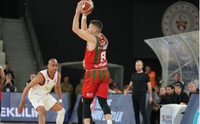 Kritik Ege derbisinde Manisa kazand�; Kar��yaka ate�e d��t�