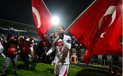 Hakan �alhano�lu: 'Y�ce Rabbim bizimle!'