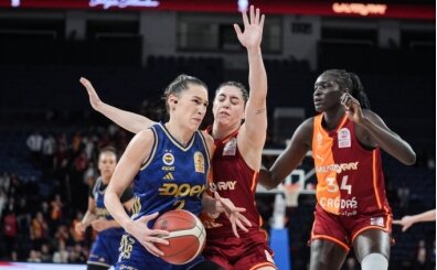 Fenerbahçe Opet, Galatasaray'ı yine yendi ve şampiyonluğu kazandı!