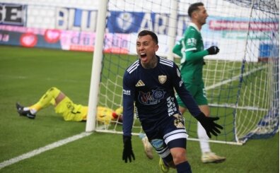 Erzurumspor FK, Iğdır FK'yi geriden gelerek yendi!