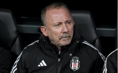 Sergen Yal��n'dan motivasyon konu�mas�: 'Taraftara bor�luyuz!'