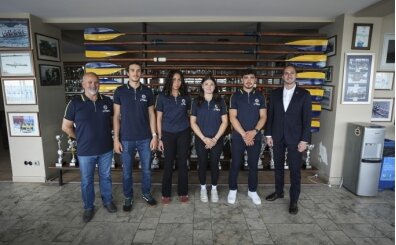 Fenerbah�e K�rek �ubesi �ampiyonluk sevinci ya��yor