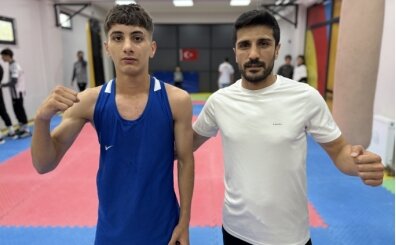 Gen� boks�r Azat Kaya'n�n hedefi Avrupa'da T�rkiye'yi temsil etmek