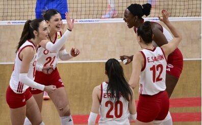 Filenin Sultanlar�'ndan �in'e kar�� geri d�n��!