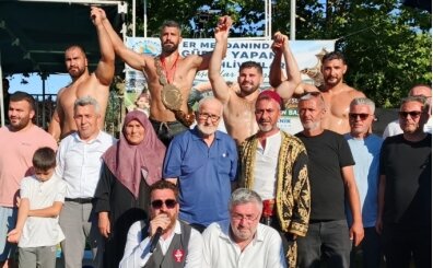 Namazgah'ta ba�pehlivan Se�kin Duman oldu