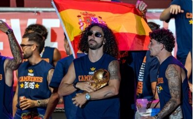 Cucurella s�z�n� tuttu! De la Fuente'yi d�vme yapt�rd�