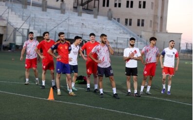 Filistin futbolu �� y�ll�k aran�n ard�ndan sahalara d�n�yor