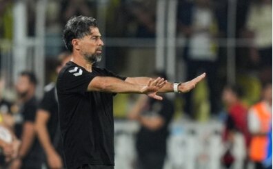 İlhan Palut: 'Lige kötü başladık'